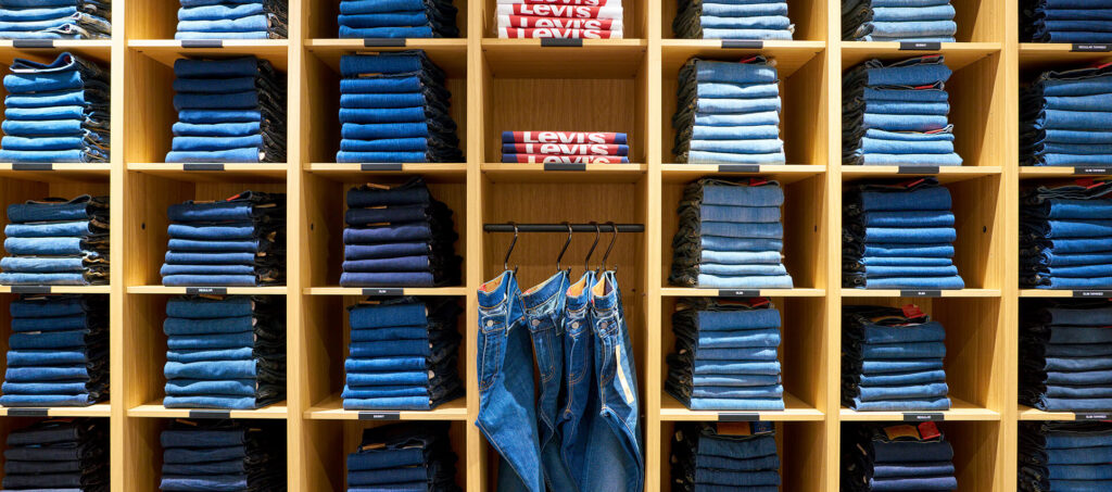 levis gloucester quays hero 1